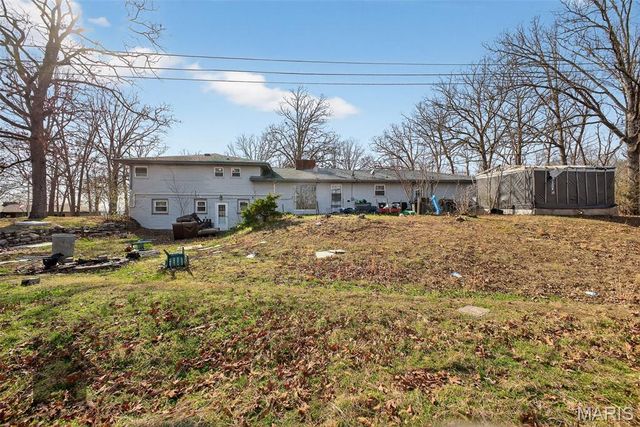 803 Paris Road, Waynesville, MO 65583