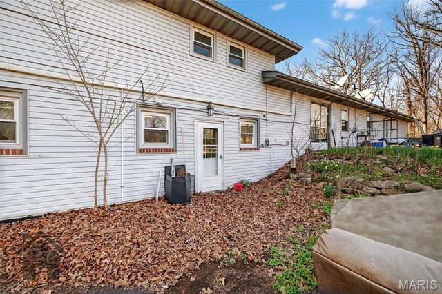 803 Paris Road, Waynesville, MO 65583