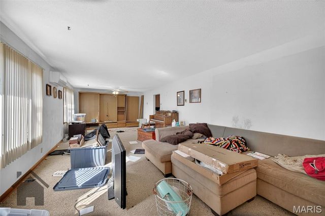 803 Paris Road, Waynesville, MO 65583