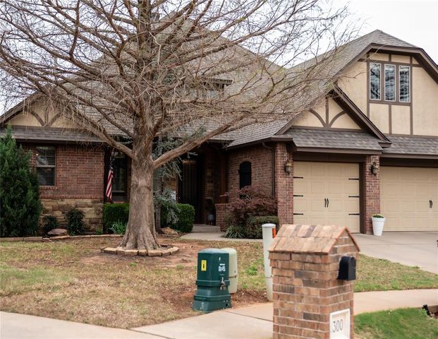 1308 Glenmere Court, Edmond, OK 73003