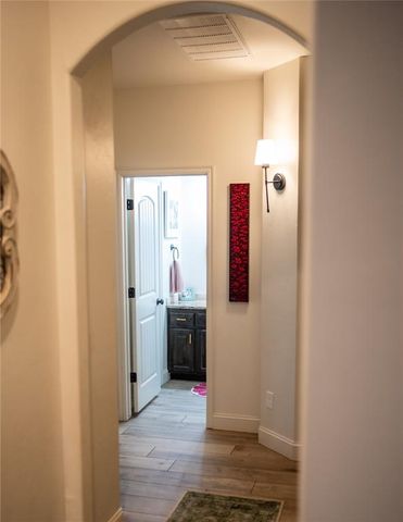 1308 Glenmere Court, Edmond, OK 73003