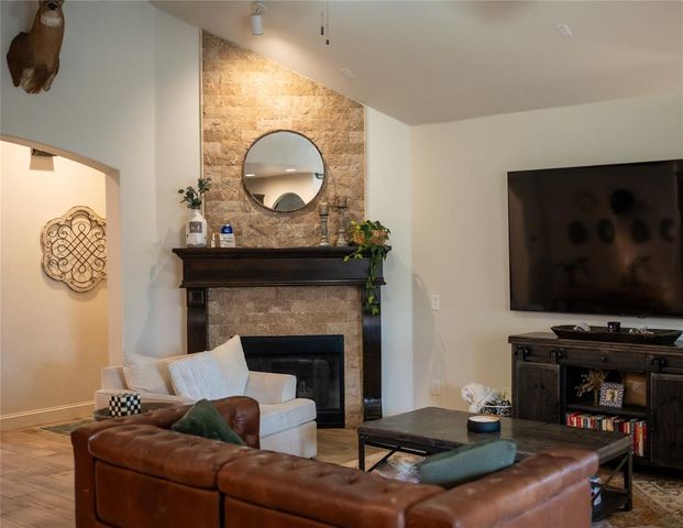 1308 Glenmere Court, Edmond, OK 73003