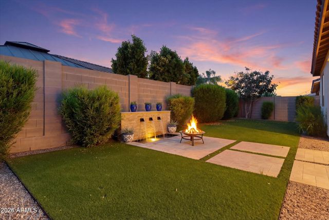 17184 W ROCKLIN Street, Surprise, AZ 85388