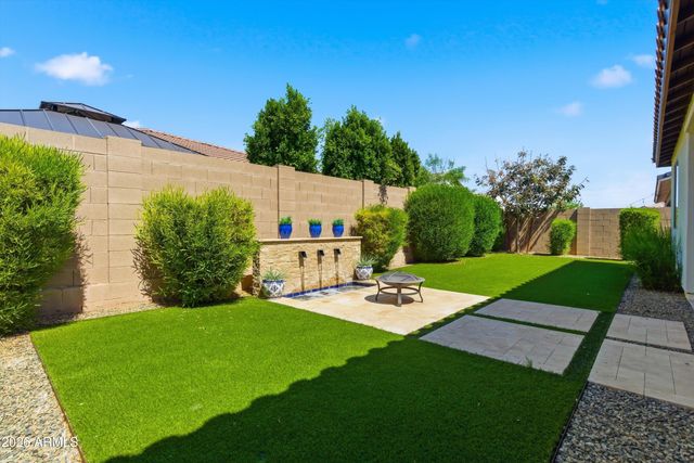 17184 W ROCKLIN Street, Surprise, AZ 85388