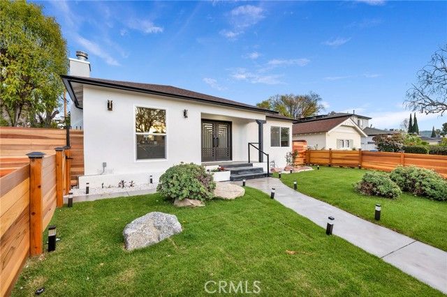 5010 Sunnyslope Avenue, Sherman Oaks, CA 91423