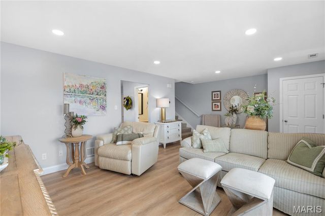 1117 Ridgeway Drive, Lake St Louis, MO 63367