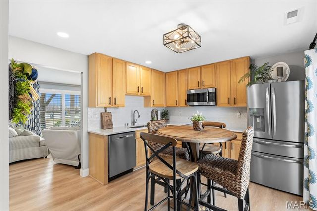 1117 Ridgeway Drive, Lake St Louis, MO 63367