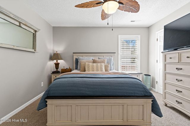 107 NW 16th Street, Oak Island, NC 28465