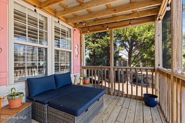 107 NW 16th Street, Oak Island, NC 28465