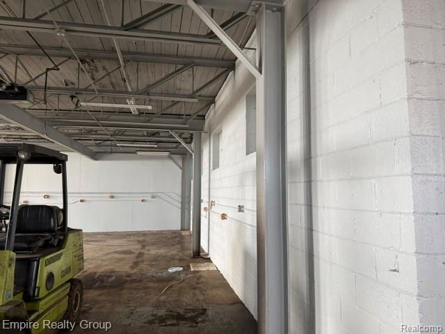 22845 Hoover Road, Warren, MI 48089