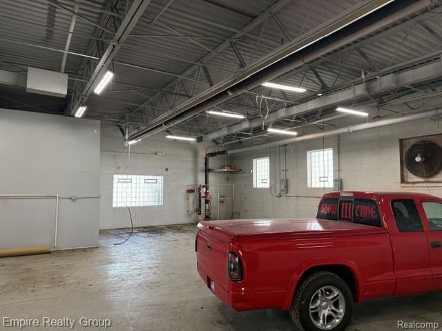 22845 Hoover Road, Warren, MI 48089