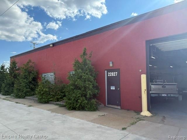 22845 Hoover Road, Warren, MI 48089