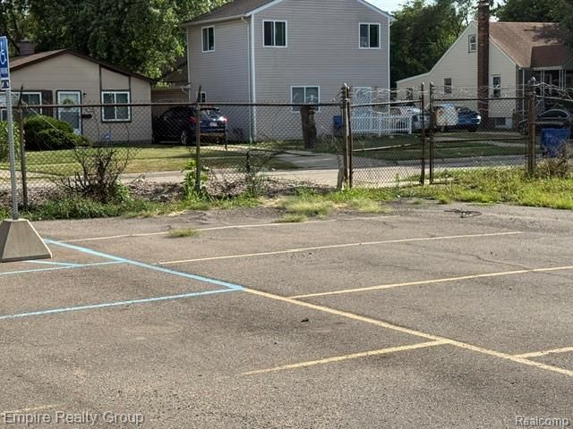 22845 Hoover Road, Warren, MI 48089