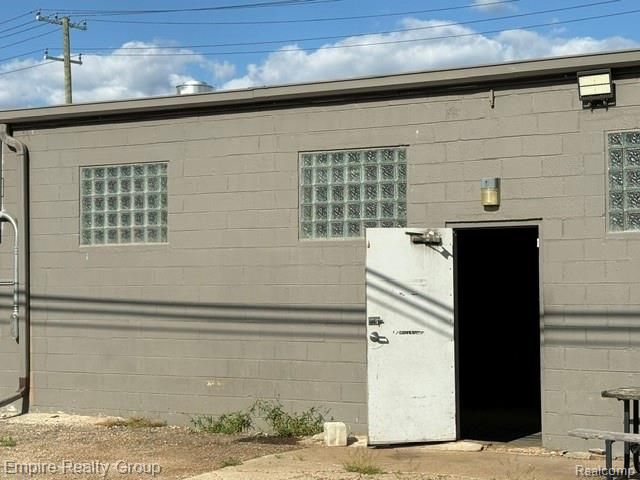 22845 Hoover Road, Warren, MI 48089