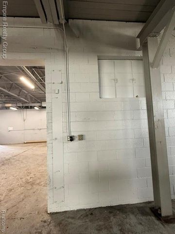 22845 Hoover Road, Warren, MI 48089