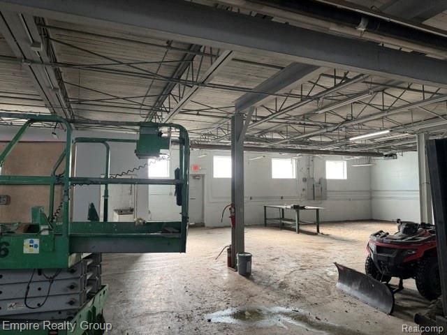 22845 Hoover Road, Warren, MI 48089