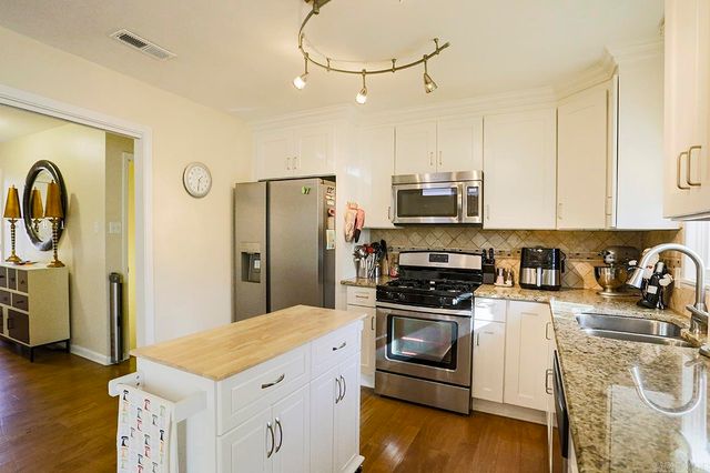 9717 Treasure Hill, Little Rock, AR 72205