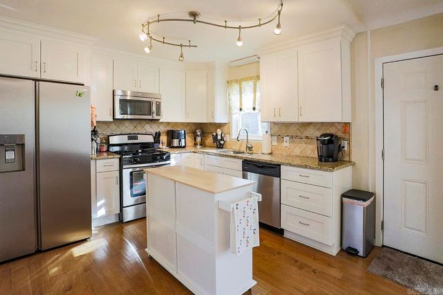 9717 Treasure Hill, Little Rock, AR 72205