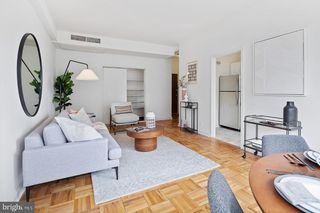 2201 Pennsylvania Ave Apt 321, Philadelphia, PA 19130
