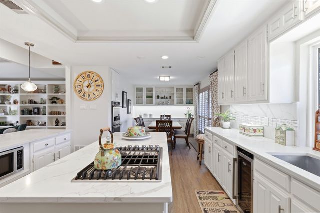 5718 Over Downs Drive, Dallas, TX 75230