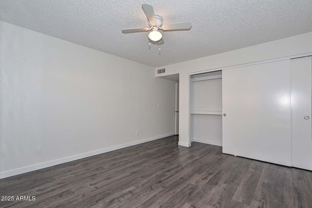 2532 E BLUEFIELD Avenue, Phoenix, AZ 85032