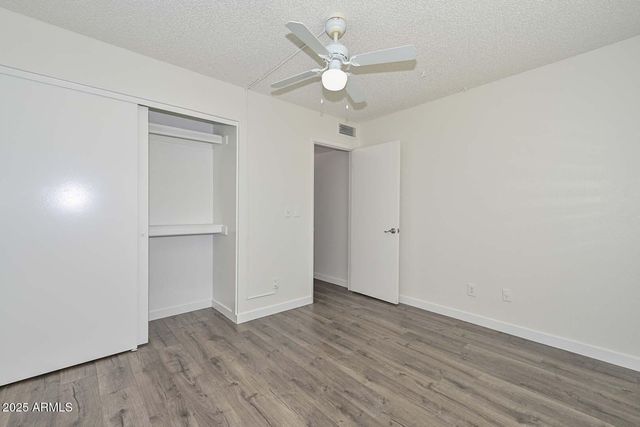 2532 E BLUEFIELD Avenue, Phoenix, AZ 85032