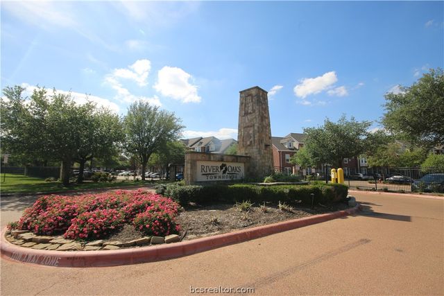 305 Holleman Drive E 1504, College Station, TX 77840