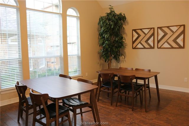 305 Holleman Drive E 1504, College Station, TX 77840