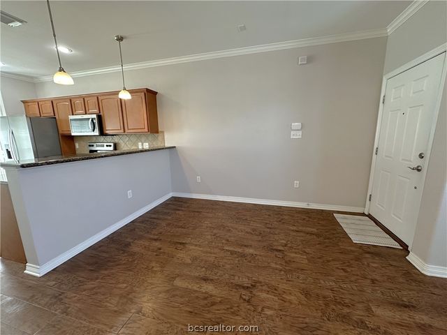 305 Holleman Drive E 1504, College Station, TX 77840