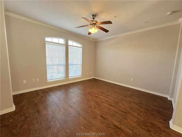 305 Holleman Drive E 1504, College Station, TX 77840