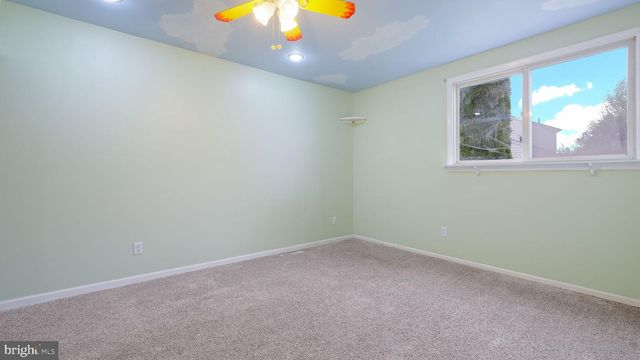717 LONGSTRETH RD, Warminster, PA 18974