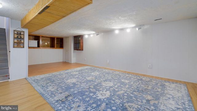 717 LONGSTRETH RD, Warminster, PA 18974