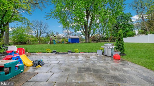 717 LONGSTRETH RD, Warminster, PA 18974