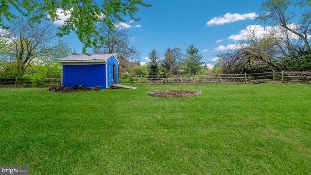 717 LONGSTRETH RD, Warminster, PA 18974