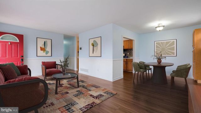 717 LONGSTRETH RD, Warminster, PA 18974