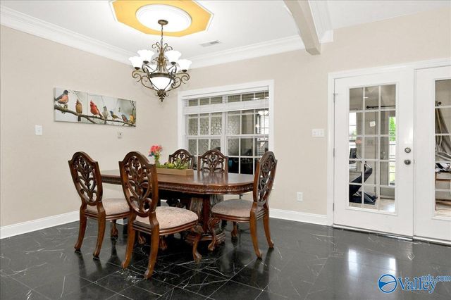 4017 Saddlehorn Bend SW, Decatur, AL 35603