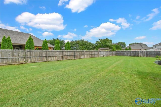 4017 Saddlehorn Bend SW, Decatur, AL 35603