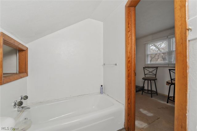 2108 Bennett Road, Madison, OH 44057