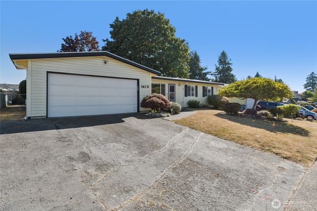 1413 S 276th Place, Des Moines, WA 98198