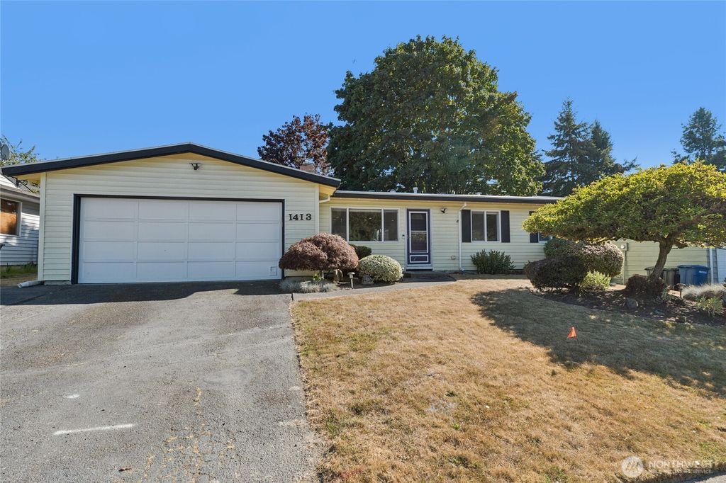 1413 S 276th Place, Des Moines, WA 98198