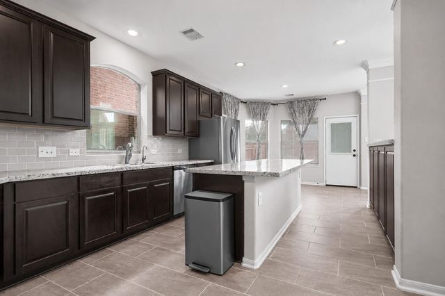 3431 Pennington Trace Drive, Katy, TX 77494