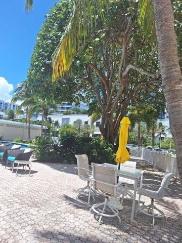 345 N FORT LAUDERDALE BEACH Boulevard 1007, Fort Lauderdale, FL 33304