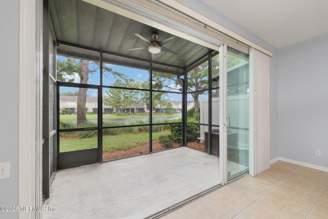 7506 RED CRANE Lane, Jacksonville, FL 32256