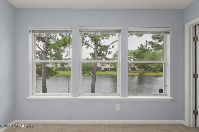 7506 RED CRANE Lane, Jacksonville, FL 32256