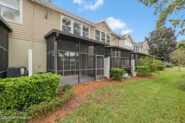 7506 RED CRANE Lane, Jacksonville, FL 32256