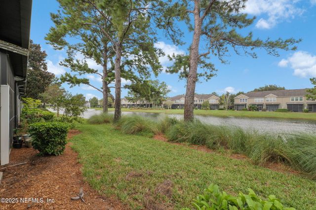 7506 RED CRANE Lane, Jacksonville, FL 32256