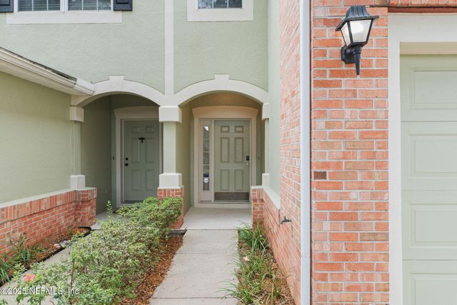 7506 RED CRANE Lane, Jacksonville, FL 32256