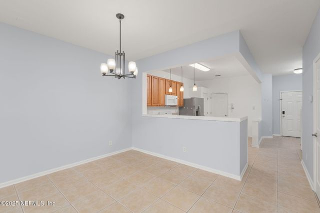 7506 RED CRANE Lane, Jacksonville, FL 32256