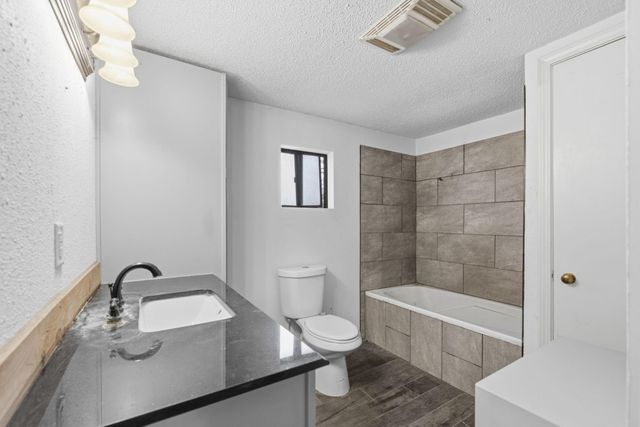 1123 Doral Lane, Houston, TX 77073