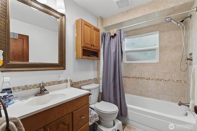 1528 7th Avenue, Longview, WA 98632